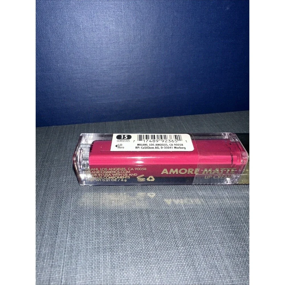 MILANI Amore Matte Lip Creme 15 Gorgeous, rich deep red wine FACTORY SEALED